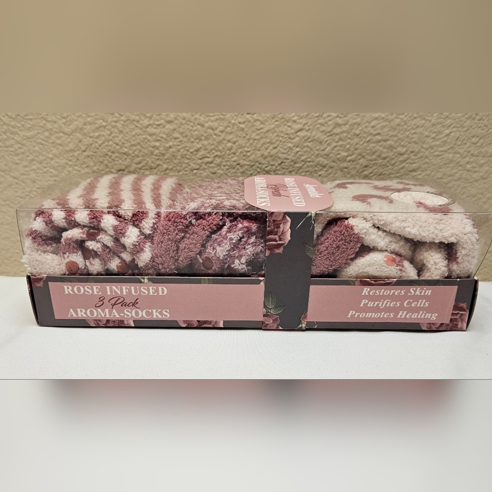 Aromasoles Lavender and Rose Infused Refresh Aroma-Socks - Pick 1 - Picture 5 of 9